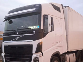 Volvo FH500 foto 2