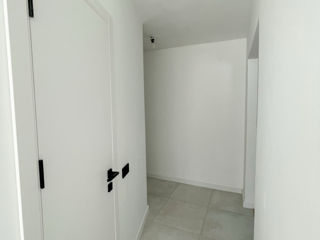 Apartament cu 2 camere, 47 m², Sculeni, Chișinău foto 9