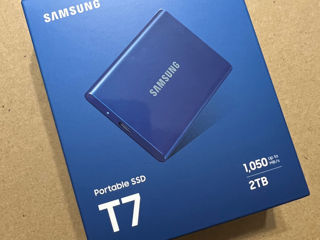 Samsung 2 TB Portable SSD T7 USB 3.2 2TB, New 2024. Capacitate 2 TB. Produs 2024.