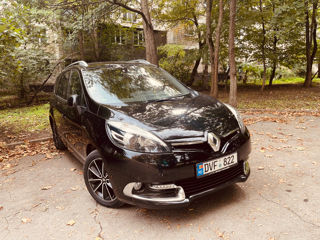 Renault Grand Scenic foto 2