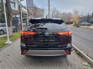 Toyota Highlander foto 6