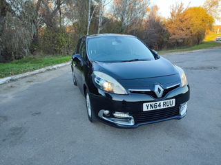 Renault Grand Scenic foto 1