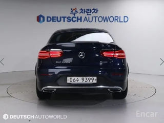 Mercedes GLC Coupe foto 4