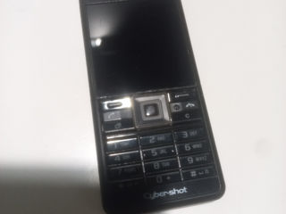 Продам Sony Ericsson Cybershot C902