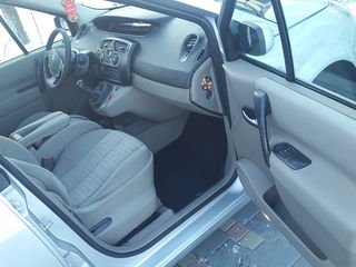 Renault scenic foto 2