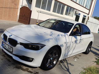 BMW 3 Series foto 8