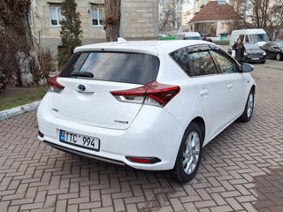 Toyota Auris foto 5