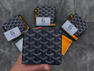 Продам кошелек Goyard