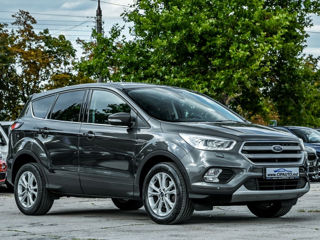 Ford Kuga foto 3