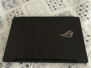 Asus Rog Strix foto 5