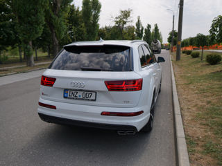 Audi SQ7 foto 3