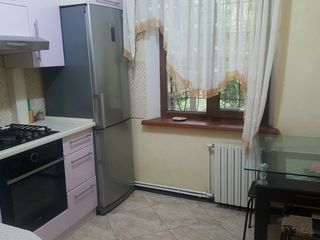 Apartament cu 1 cameră, 37 m², Centru, Chișinău