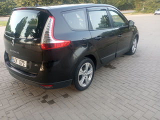 Renault Grand Scenic foto 4