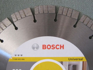 Алмазный диск Bosch 300 x 22,23 Universal foto 2