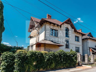 Chirie, casă, 3 nivele, 4 odăi + living, str. Alexandru Donici, Buiucani