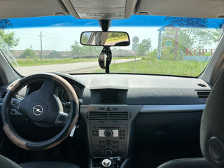 Opel Astra фото 5