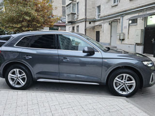 Audi Q5 e-tron foto 2