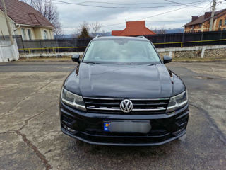 Volkswagen Tiguan foto 2