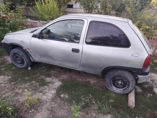 Opel Corsa foto 2