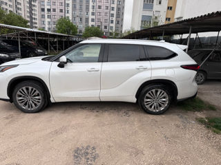 Toyota Highlander foto 2