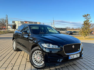 Jaguar F-pace foto 2