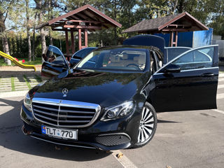 Mercedes E-Class foto 2