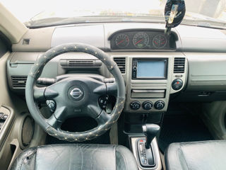 Nissan X-Trail foto 9