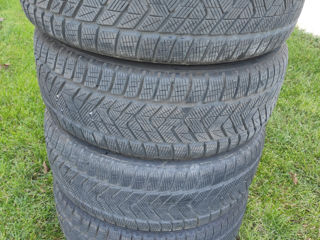 Pirelli Scorpion Winter 235/50 R18 foto 5