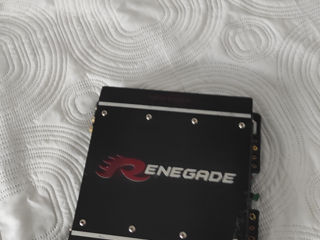 Мощный усилитель для сабвуфера американской фирмы Renegade foto 1