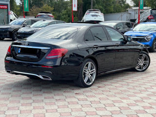 Mercedes E-Class foto 4