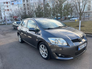 Toyota Auris foto 2