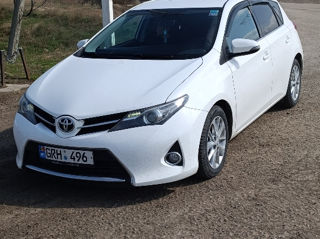 Toyota Auris foto 2