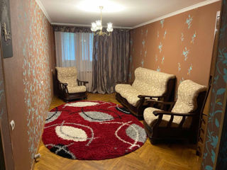 Apartament cu 4 camere, 80 m², Botanica, Chișinău