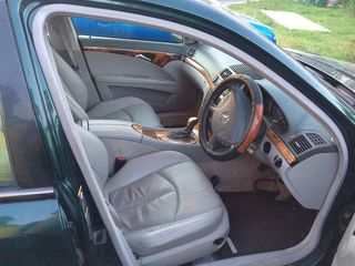 Dezmembrez Mercedes W211 / Разбираю мерседес W211 фото 4