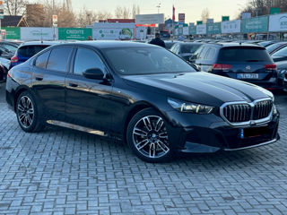 BMW 5 Series foto 5