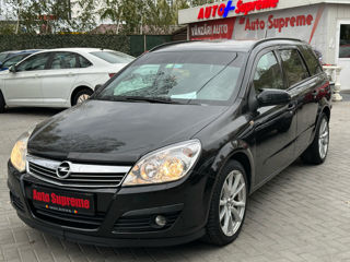 Opel Astra foto 1