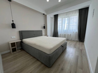Apartament cu 2 camere, 76 m², Buiucani, Chișinău foto 4