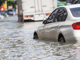 Restaurarea automobilelor după ploi și inundații! Spălare auto, curățare chimică, lustruire.