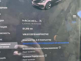 Tesla Model 3 foto 9