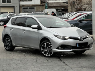 Toyota Auris foto 4