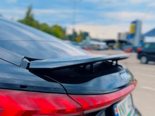 Audi E-tron GT foto 2