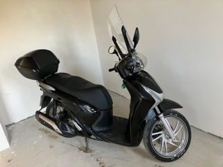 Honda Sh 150 foto 1