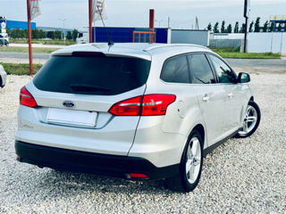 Ford Focus foto 4