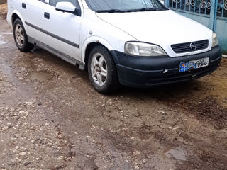 Opel Astra foto 2