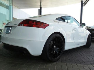 Audi TT foto 2