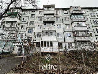 Apartament cu 2 camere, 63 m², Buiucani, Chișinău foto 14