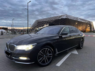 BMW 7 Series foto 3