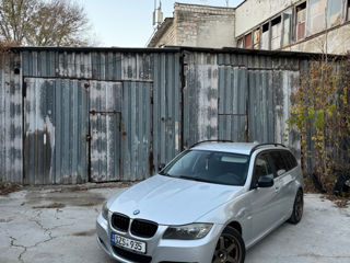 BMW 3 Series foto 2