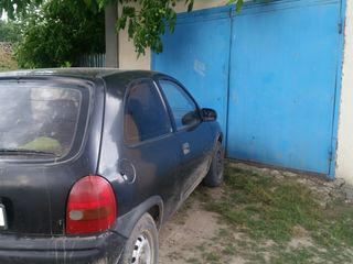 Opel Corsa foto 1