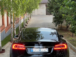 Tesla Model S foto 6